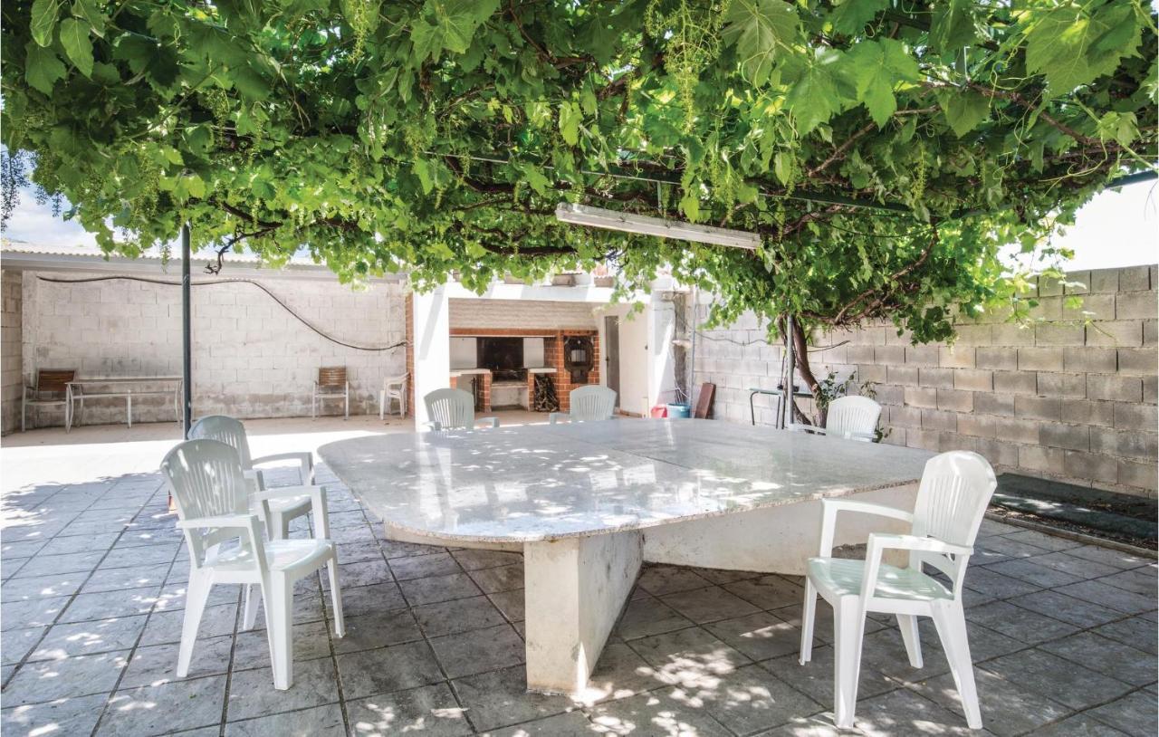 Awesome Home In Caravaca With Kitchen كارافاكا دي لا كروز المظهر الخارجي الصورة