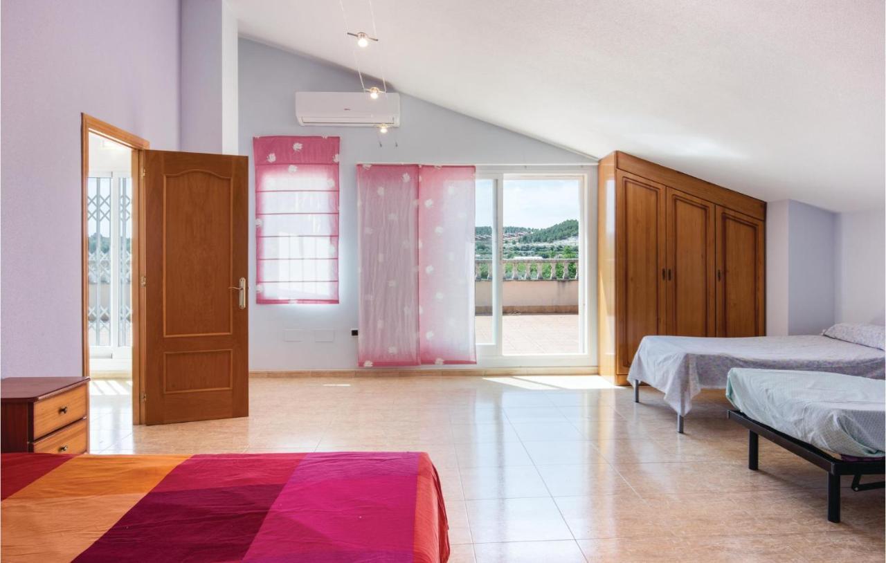 Awesome Home In Caravaca With Kitchen كارافاكا دي لا كروز المظهر الخارجي الصورة
